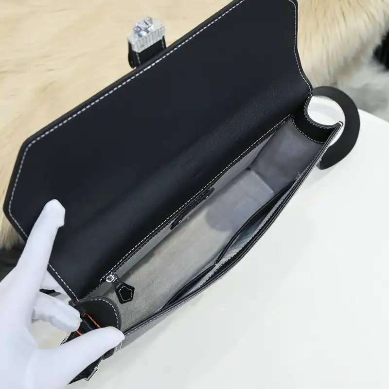 H**me5 bag 2112yz0024