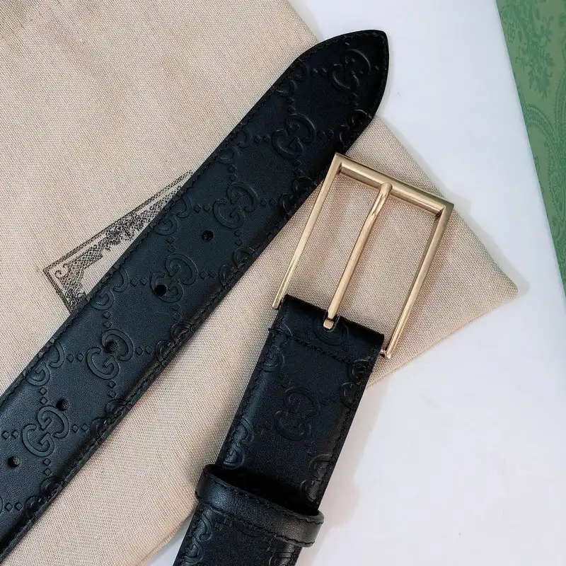 G*u*i belts 2201xa0002