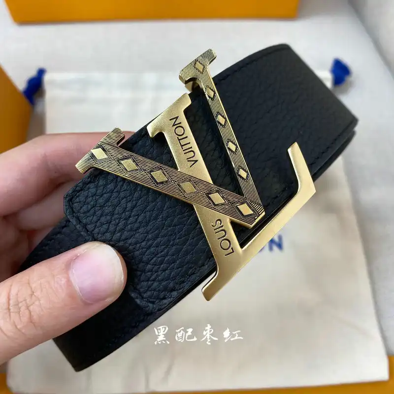 LV Belts 2201XA0231