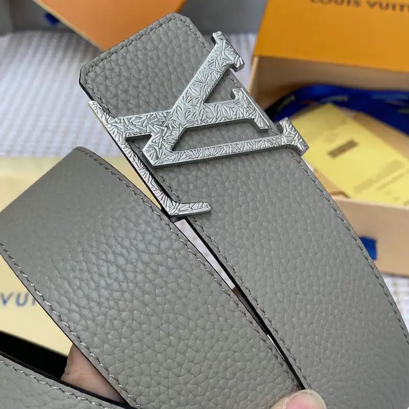 LV Belts 2202XF0015