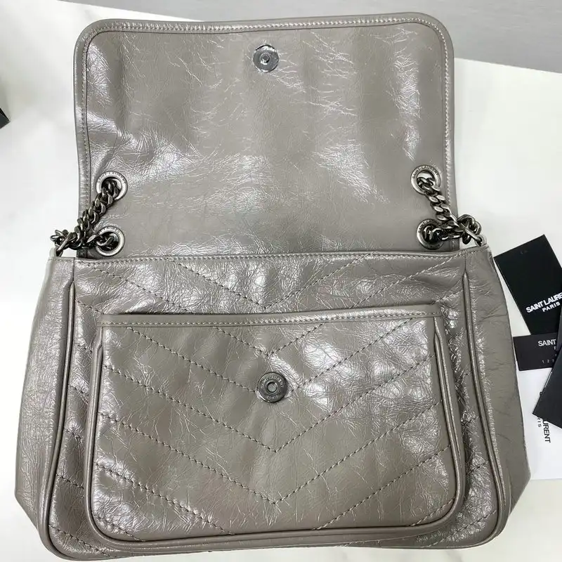 Y51 bag 2204hs0118