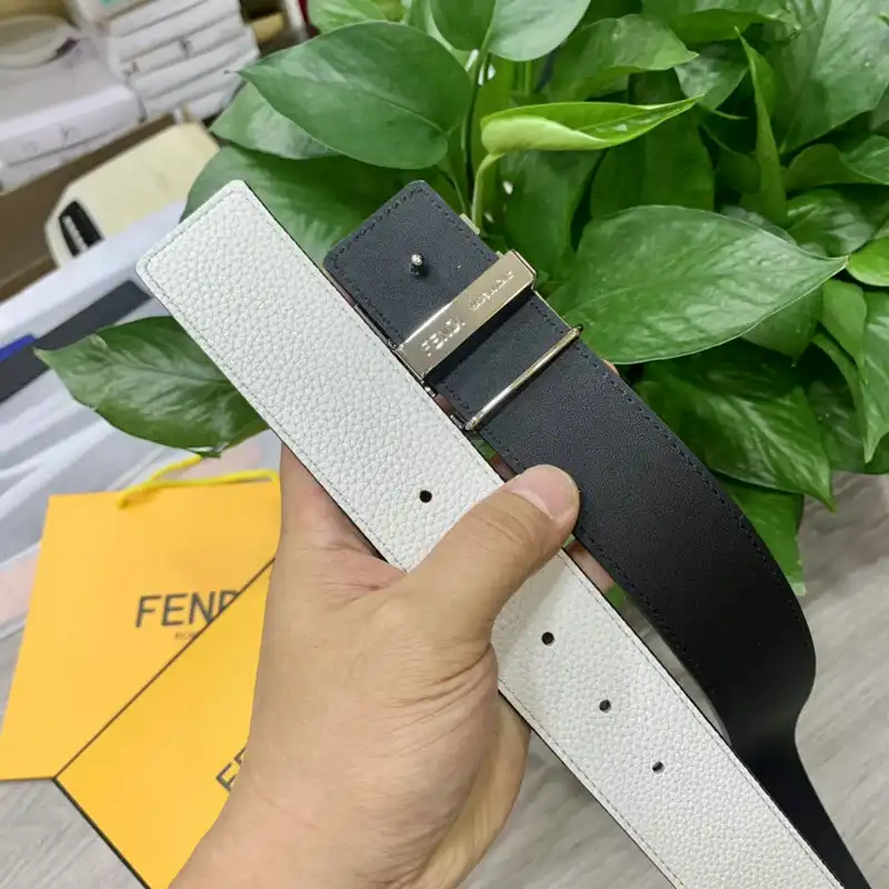 F**di belts 2204xa0148