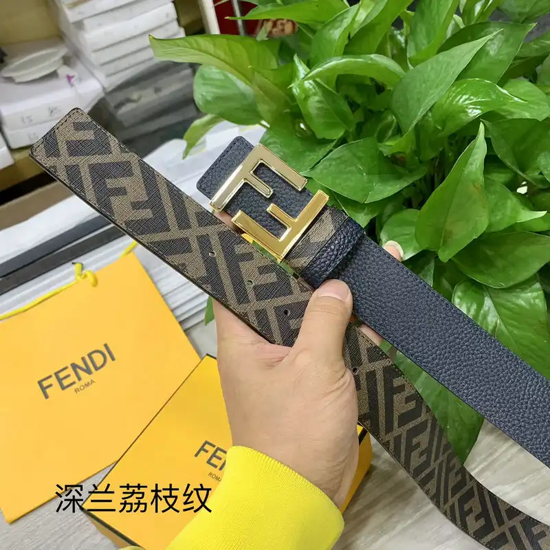 F**di belts 2204xa0253