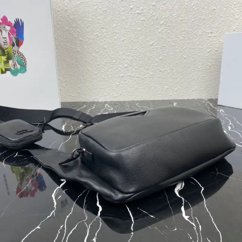 Pra*a bag 2204ya0089