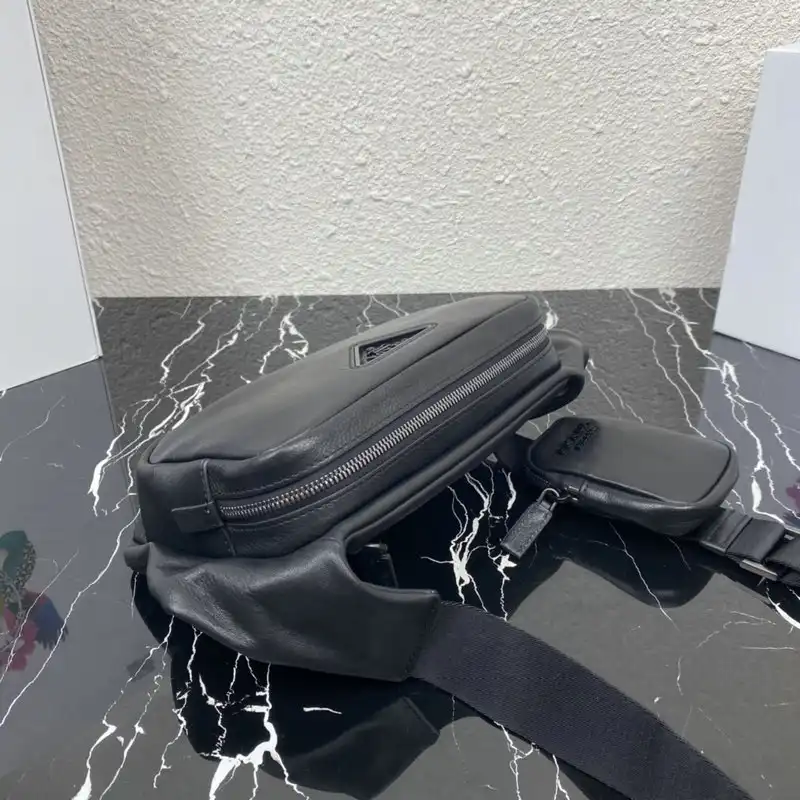 Pra*a bag 2204ya0089