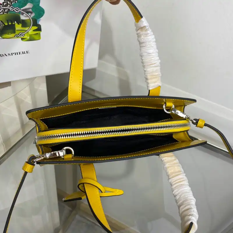 Pra*a bag 2206dj0009