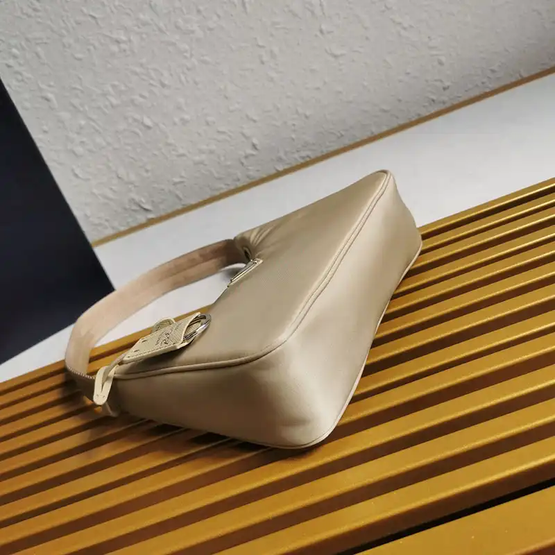 Pra*a bag 2207ht0004