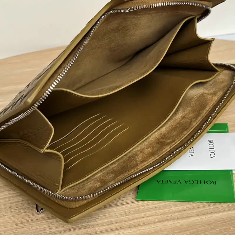 b0tt*ga Ven*ta bag 2209sf0019