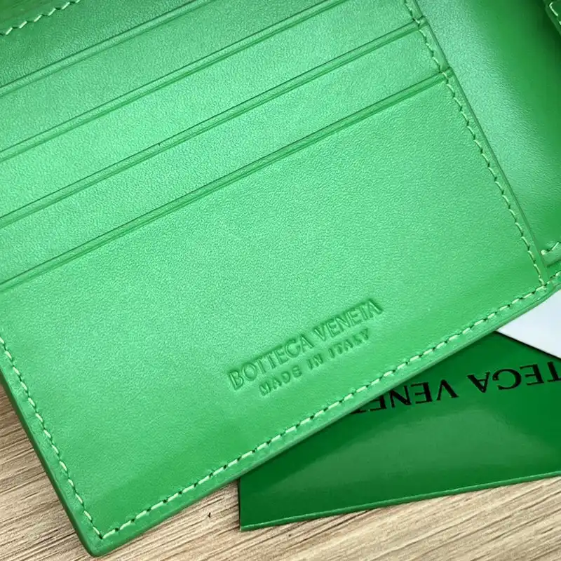 b0tt*ga Ven*ta bag 2209sf0098