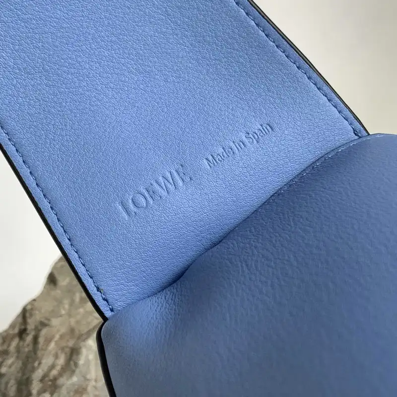 L0ew* bag 2209sw0006