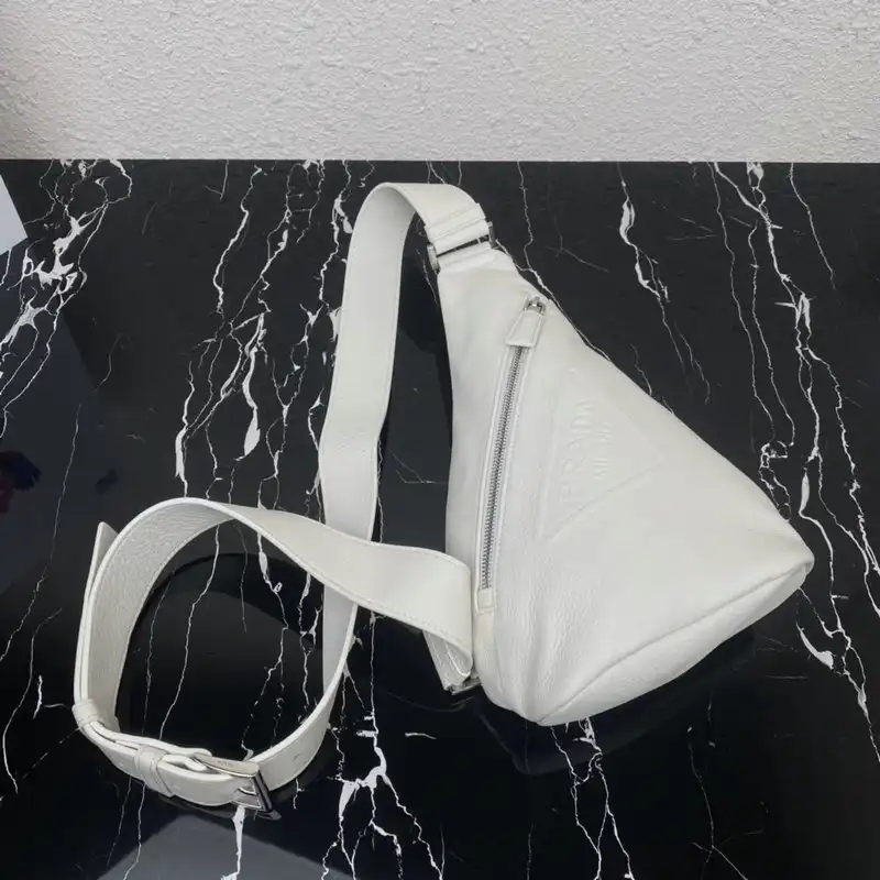 Pra*a bag 2209yz0049