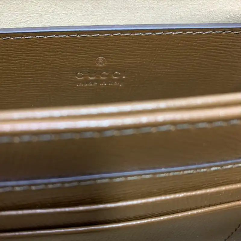 G*u*i bag 2210ya0079