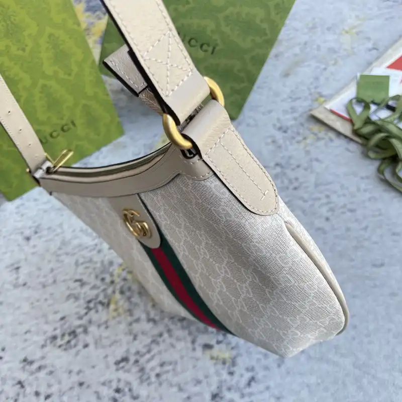 G*u*i bag 2211dj0031