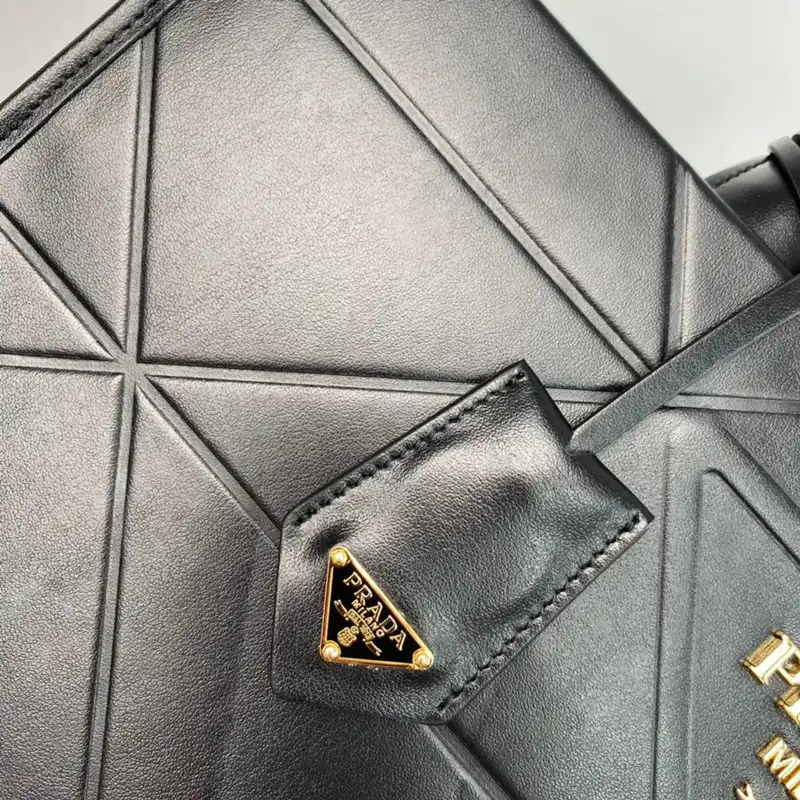 Pra*a bag 2212ya0029