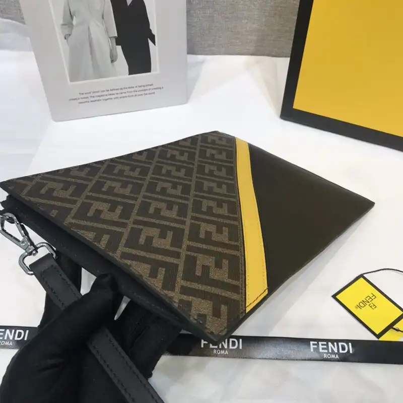 F**di bag 2212yz0028