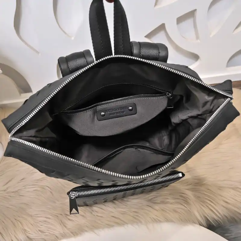 b0tt*ga Ven*ta bag 2212yz0046