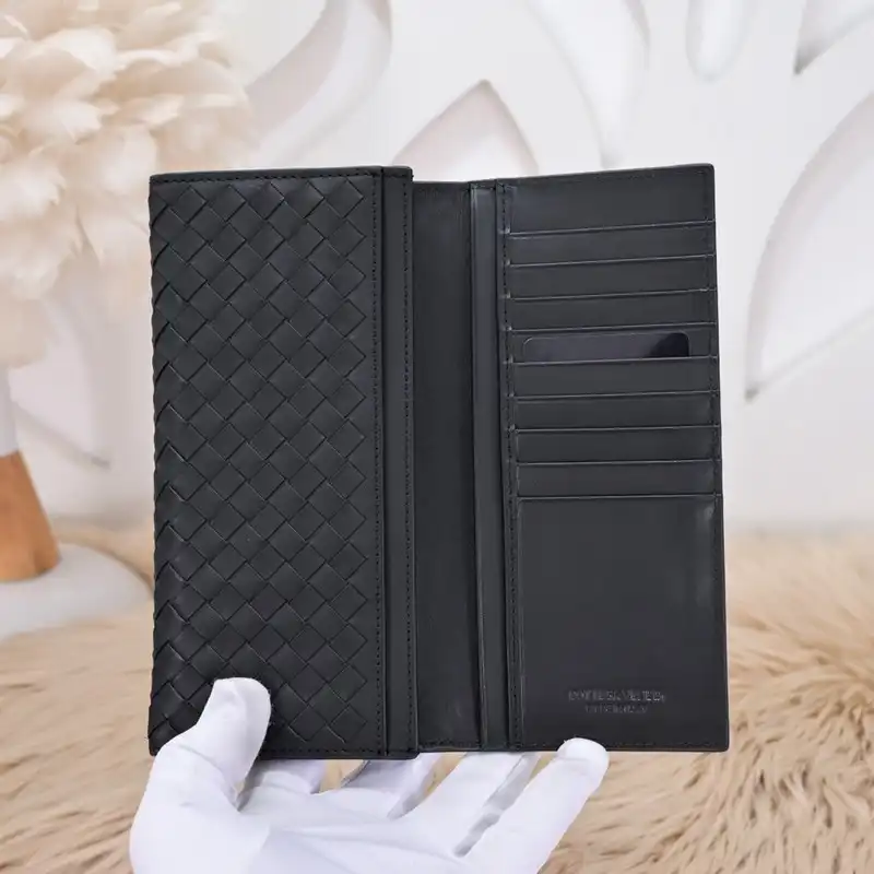 b0tt*ga Ven*ta bag 2212yz0057