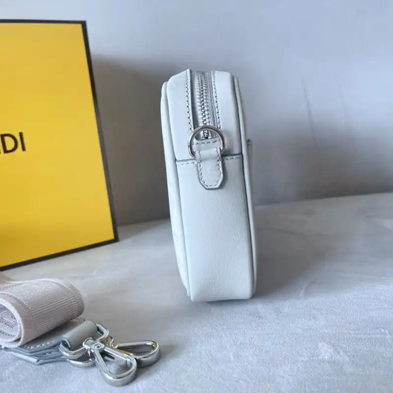 F**di bag 2301ya0043