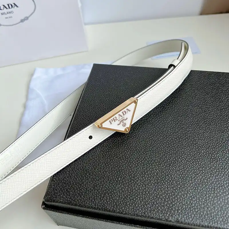 Pra*a belts 2306xf0156