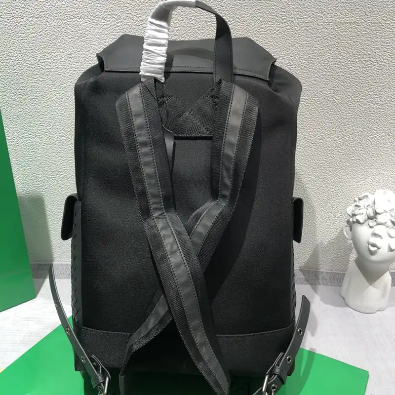 b0tt*ga Ven*ta bag 2306yz0033