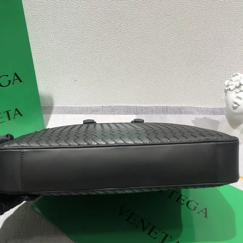 b0tt*ga Ven*ta bag 2306yz0040