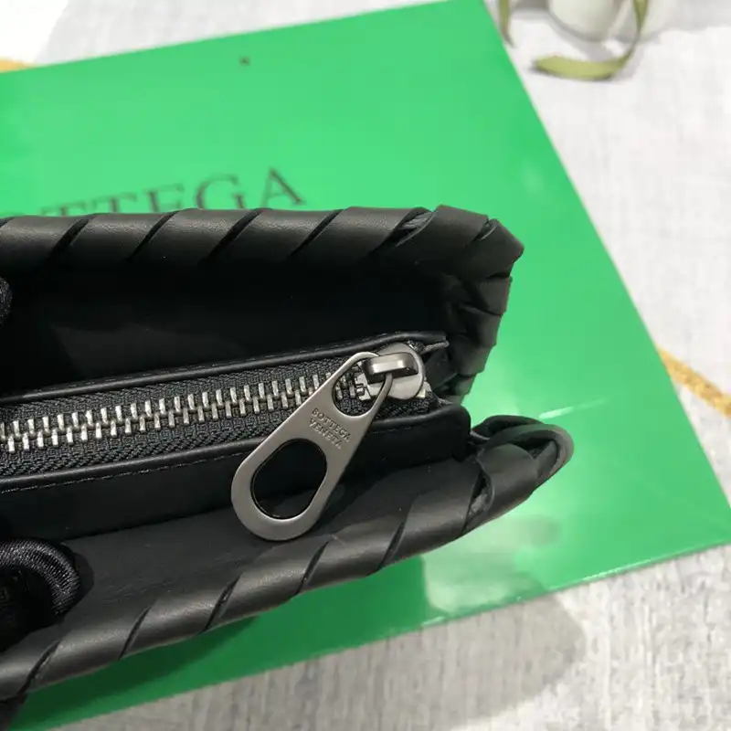 b0tt*ga Ven*ta bag 2306yz0047