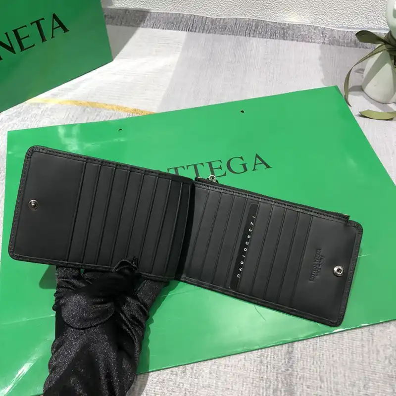 b0tt*ga Ven*ta bag 2306yz0051