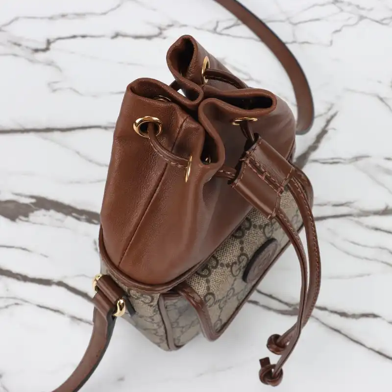 G*u*i bag 2309ya0174