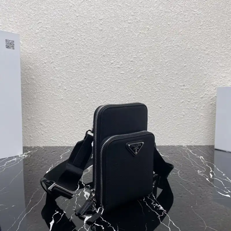 Pra*a bag 2309ya0188