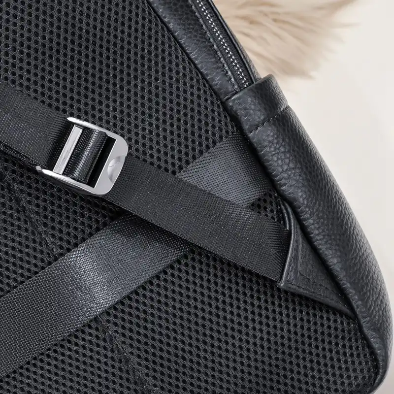 Pra*a bags 2311ya0086