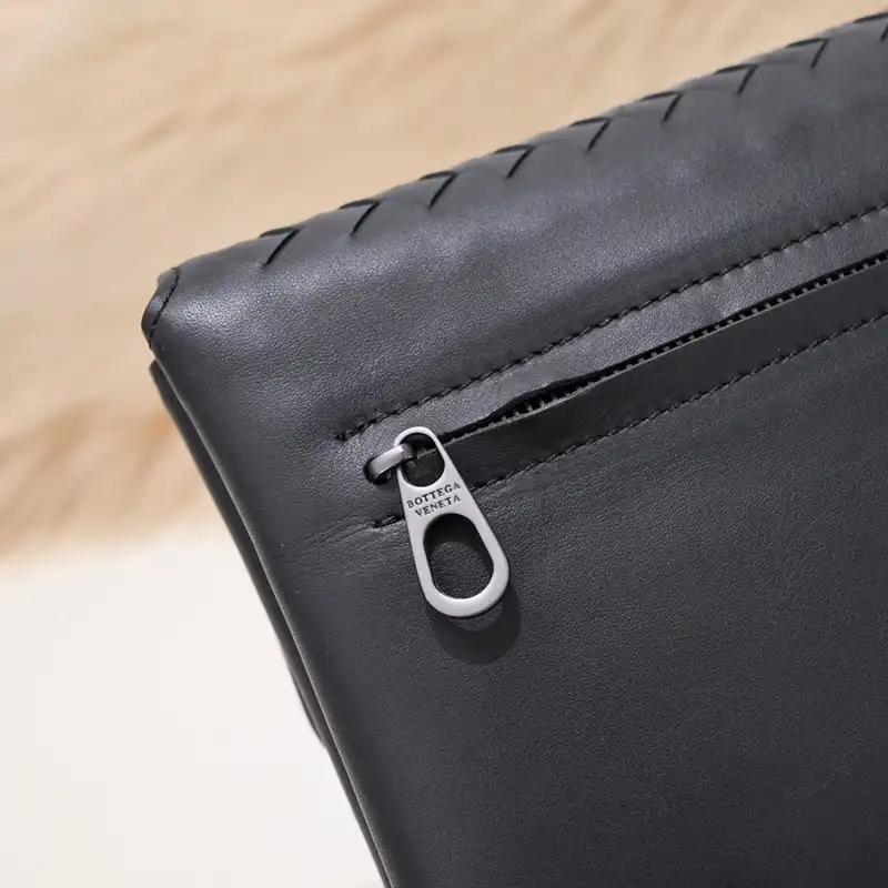 b0tt*ga Ven*ta bags 2401ya0008