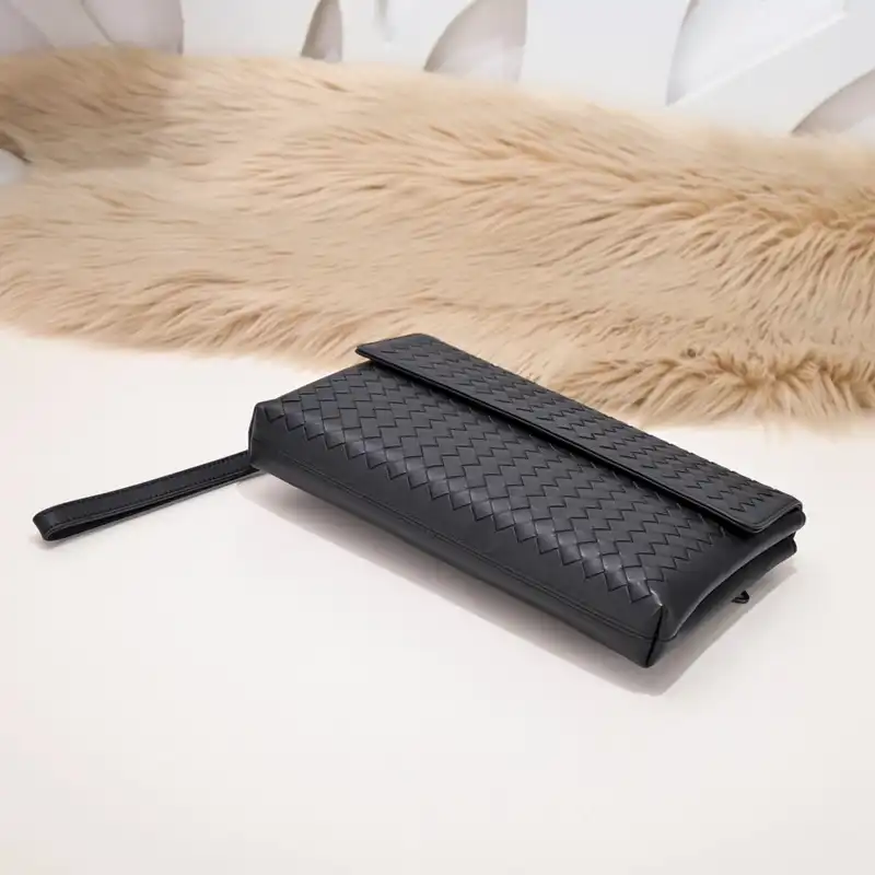 b0tt*ga Ven*ta bags 2401ya0008