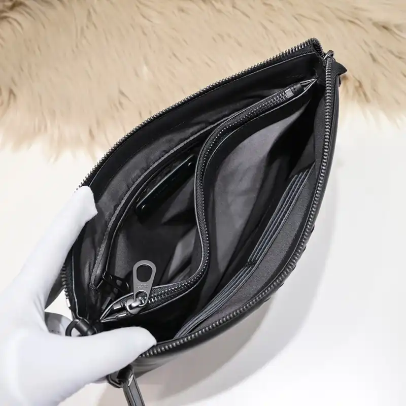 b0tt*ga Ven*ta bags 2401ya0013