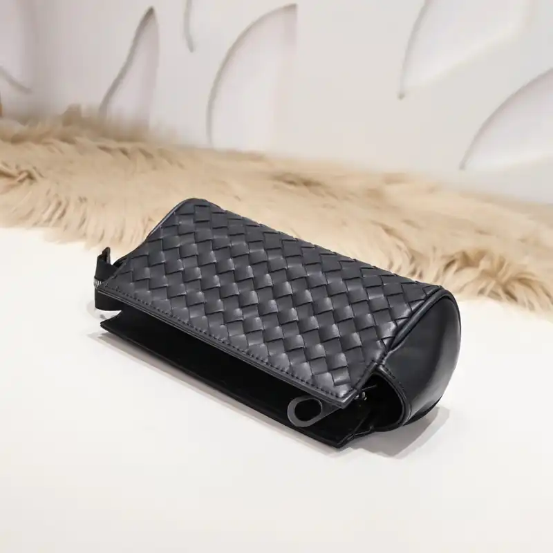 b0tt*ga Ven*ta bags 2401ya0016