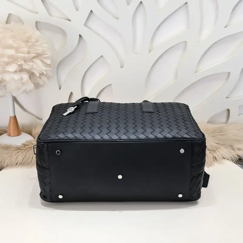 b0tt*ga Ven*ta bags 2401ya0102