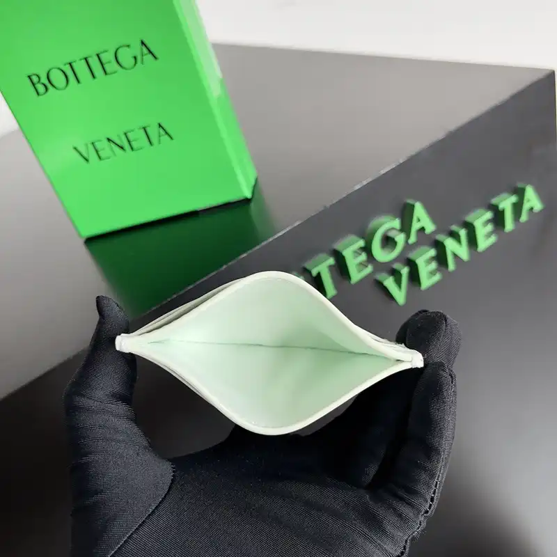 b0tt*ga Ven*ta bags 2401ya0200