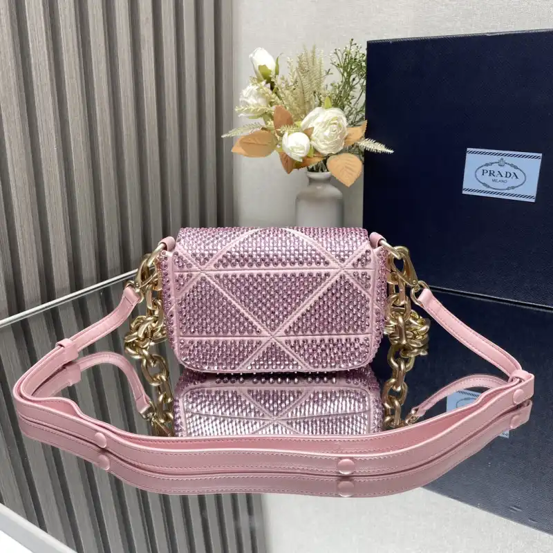 Pra*a bags 2406ya0086