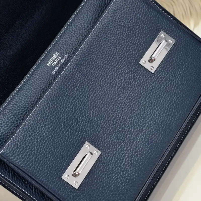 H**me5 bags 2406ya0116