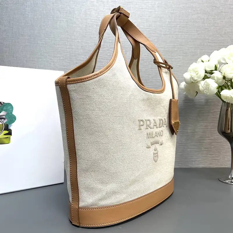 Pra*a bags 2406ya0166