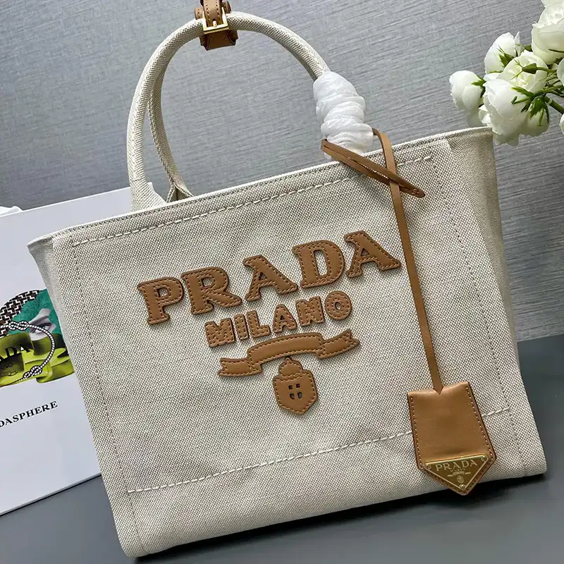 Pra*a bags 2407yz0071