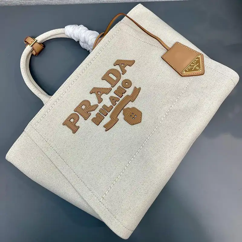 Pra*a bags 2407yz0071
