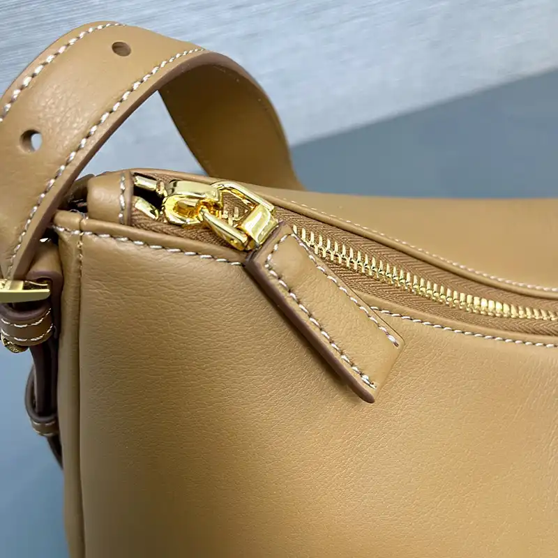 Pra*a bags 2407yz0072