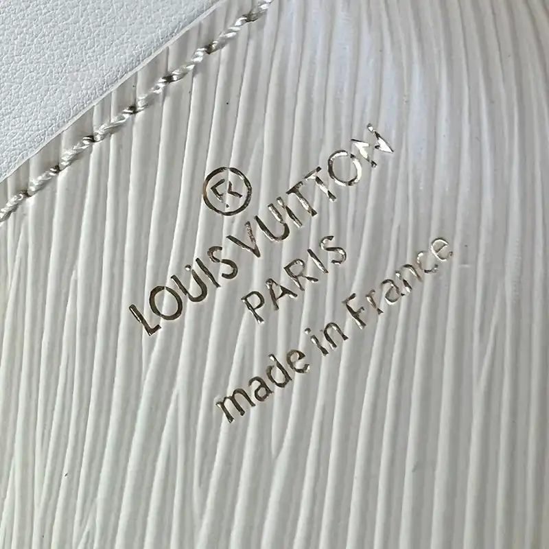 G*u*i bags 2407ya0182