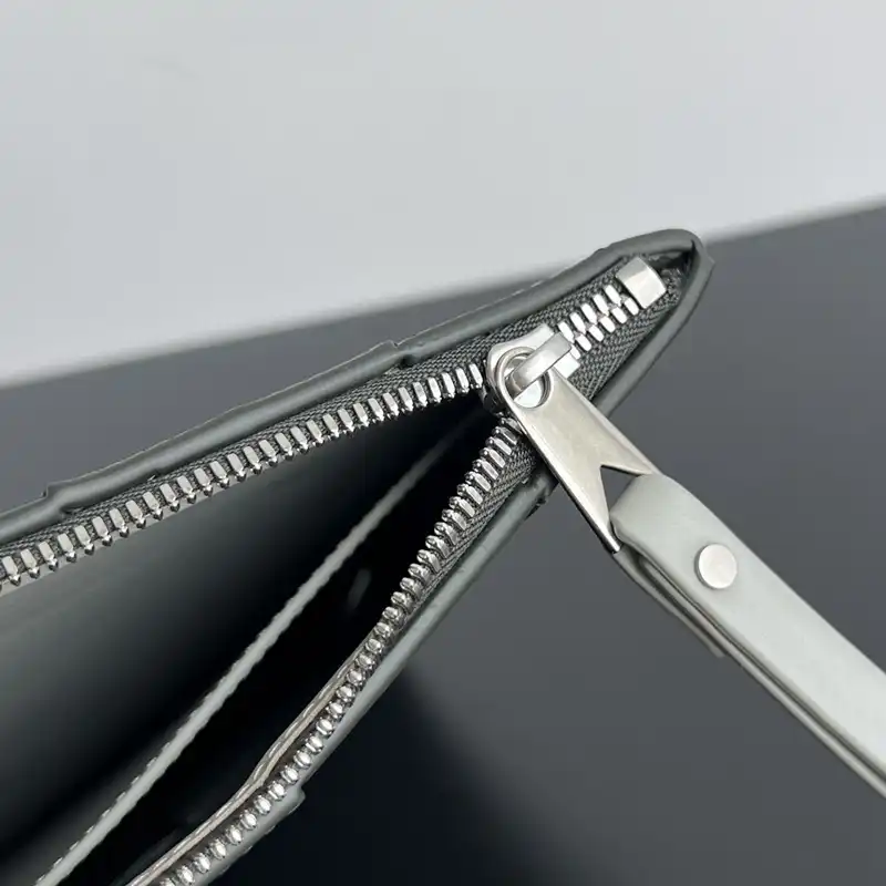 b0tt*ga Ven*ta bags 2409sf0019