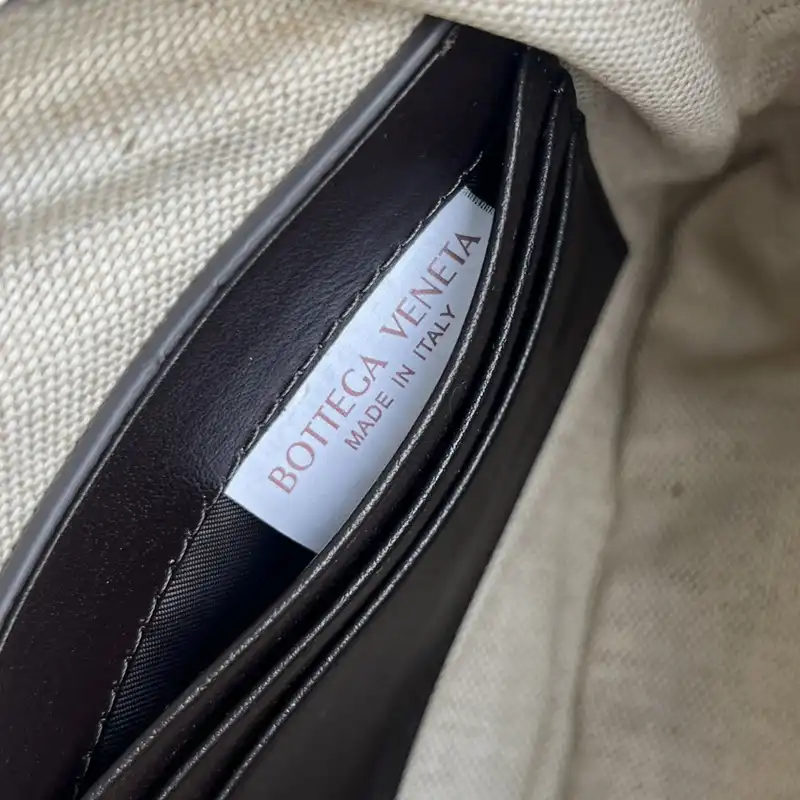 b0tt*ga Ven*ta bags 2409sf0020