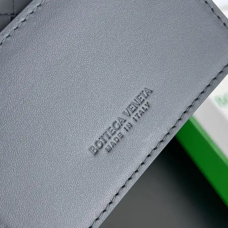 b0tt*ga Ven*ta bags 2409sf0029