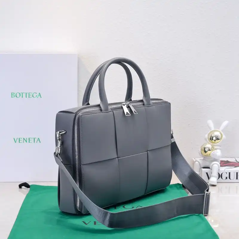 Bottega Veneta Bags 2409SF0055