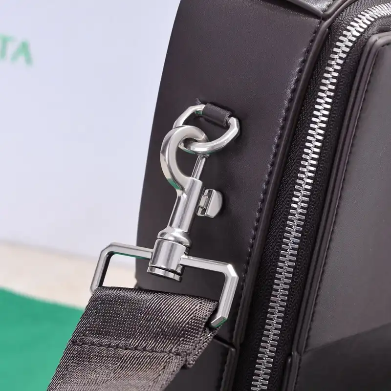 b0tt*ga Ven*ta bags 2409sf0056