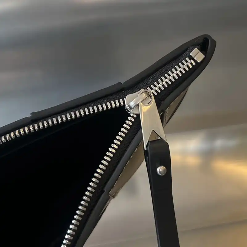 b0tt*ga Ven*ta bags 2409sf0081