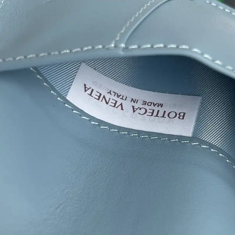 b0tt*ga Ven*ta bags 2409sf0120